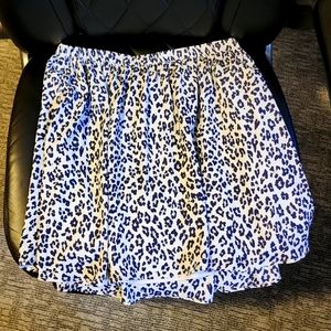 Banana Republic Leopard Skirt 🐆